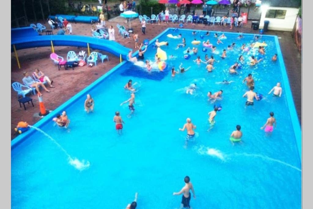 Heerlijke Accommodatie Op De Hoge Veluwe Hoenderloo Luaran gambar